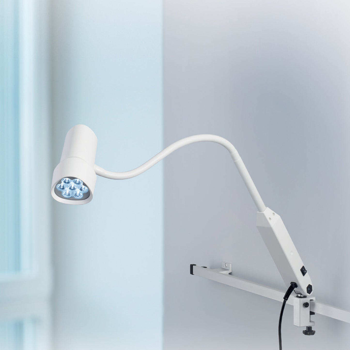 Serie-7 UVB-NB (311nm), UVA